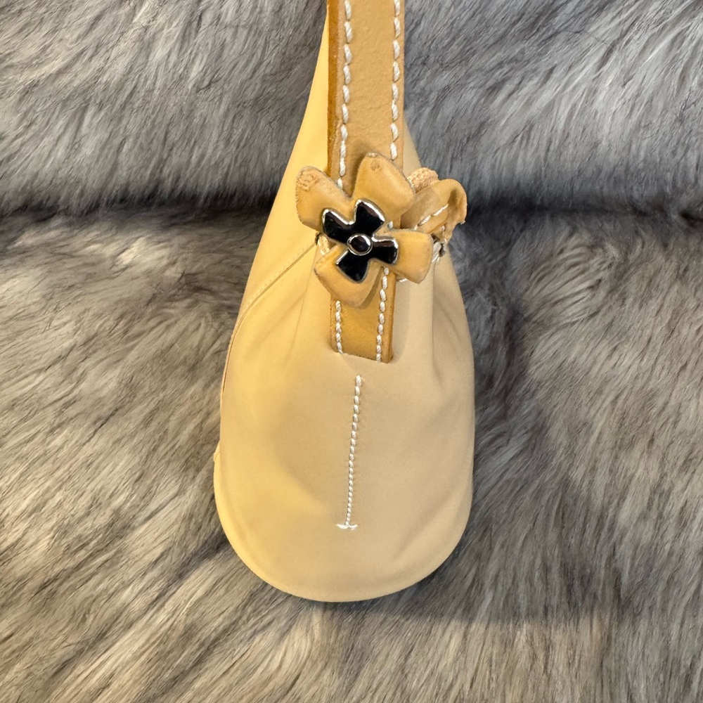 PRICE FIRM Francesco Biasia Chic Cream Leather Shoulder Bag - Picture 9 of 11